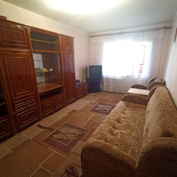 Незалежності бульв. (50 років Жовтня), 19а