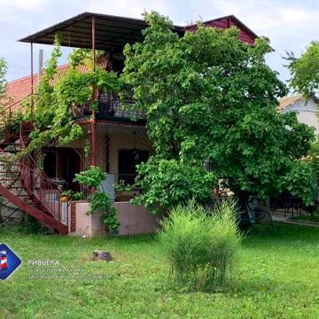 Продам дом с камином в первой линии лимана