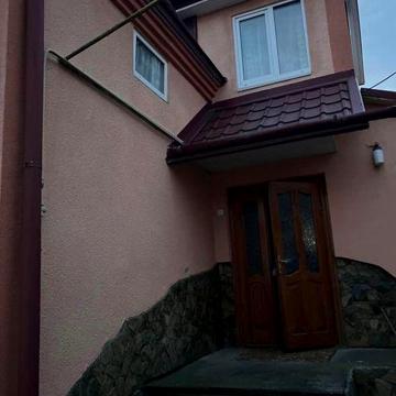 Оренда частини будинку