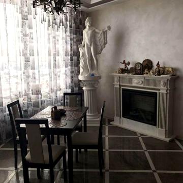 Власник здасть 3 к.кв, в елітному будинку, поряд метро Наукова