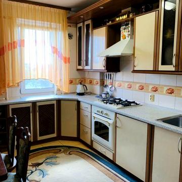 Продам-3кв. А.Поля (пр.Почтовый)
