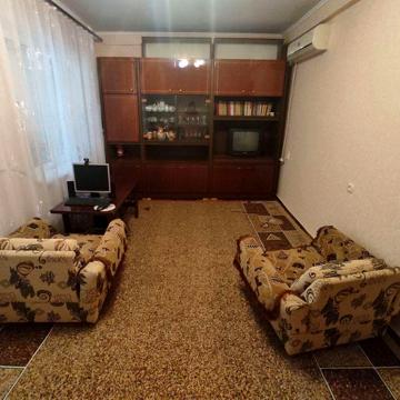 Продам 2х комнатную квартиру по ул. Воронежская, 3/9 этаж