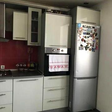 Продаж квартири 68 кв.м, вул. Академіка Сахарова