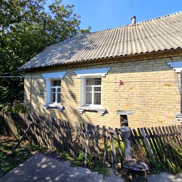 Будинок з земельною ділянкою, с. Фастівець
