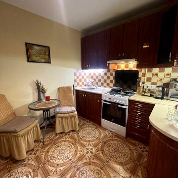 Продажа 4к квартира Дмитра Майбороди вулиця