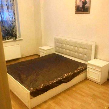 СДАМ  2 ком.квартиру ЦЕНТР Балкон ВАННАЯ Шкаф Купе AFG