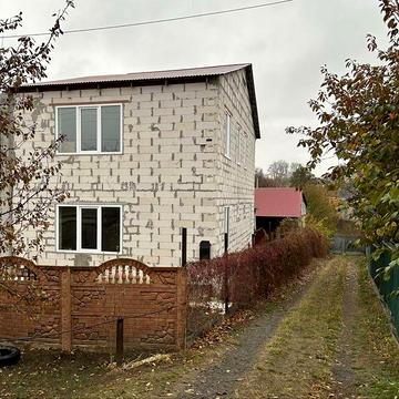 Приватний будинок в районі 1-ї міської лікарні