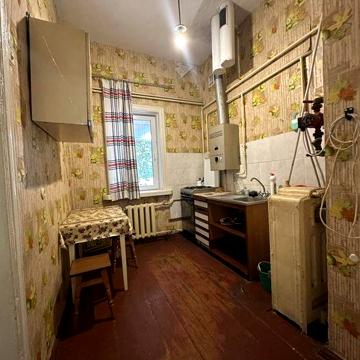 Продаж частини будинку в районі 5 Кутів із заїздом для авто