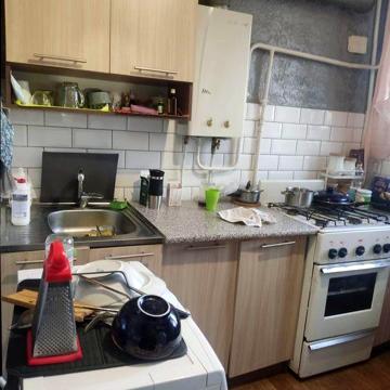 Продам дешеву 1 кімнатну квартиру
