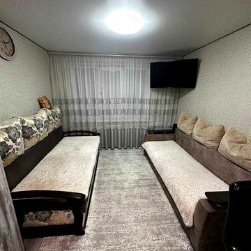 1к в гуртожитку на Виставці, шикарний варіает по стану і локації!!!