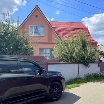 Двоповерховий будинок Бориспіль