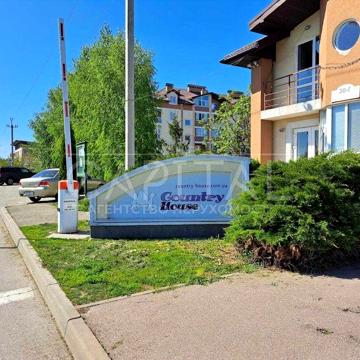 Продаж квартири з двориком Кантрі Хаус Гора ЖК Country House