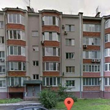 Продам квартиру з гаражем Ліски