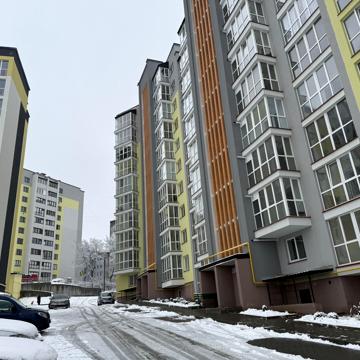 Володимира Великого вул., 9А