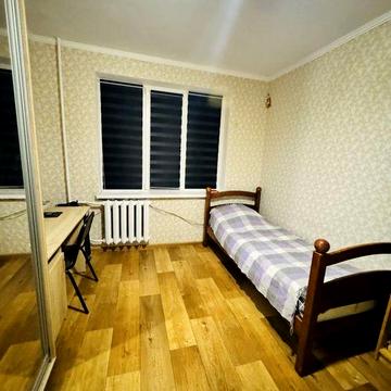 Продам 2 кімнатну на Шептицького
