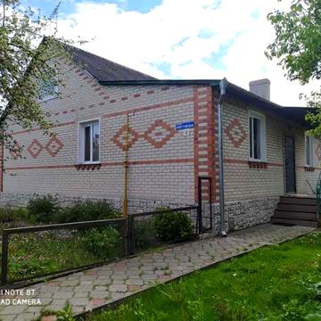 Продам дім, хата, в смт. Стара Вижва