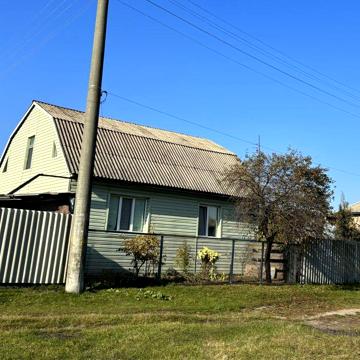 Житловий будинок м. Остер Чернігівська обл у чудовому місці біля річк
