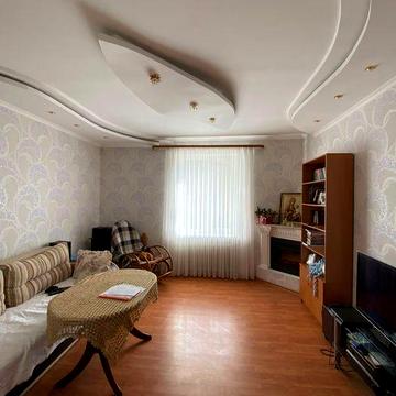 Продам 3 к квартиру в центрі