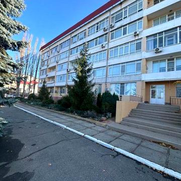 Продам 2 к крупногабаритну квартиру