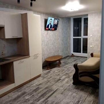 Продаж 1к квартири 43 кв. м на вул. Костянтина Василенка 14В