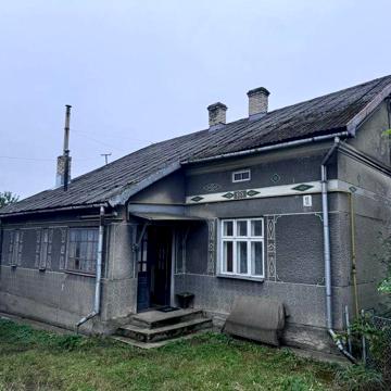 Продається житловий будинок в Бродах