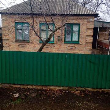 Продам будинок с газом та пічним опаленям