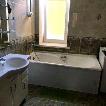 Простора 1 кухнею 15 м2 в центрі вул. Соборності меблі, техніка. 44000