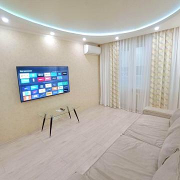 Трёхкомнатная квартира в Центре города на пр. Мира