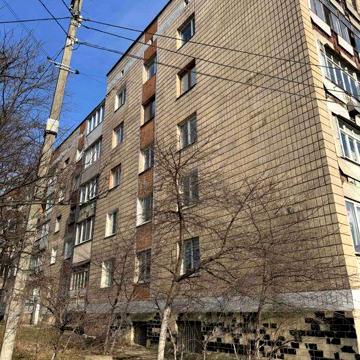 Продам трьох кімнатну чешку