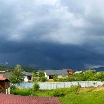 Продам будинок з готовим бізнесом