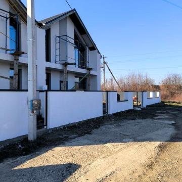 Продається дуплекс мкр. Садовий