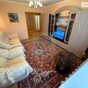 Довгострокова оренда 2к Квартира Антонова Олега вулиця
