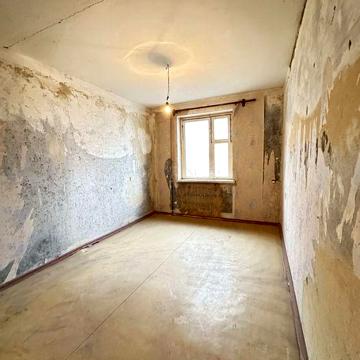 Продам двокімнатну квартиру на Полтавській