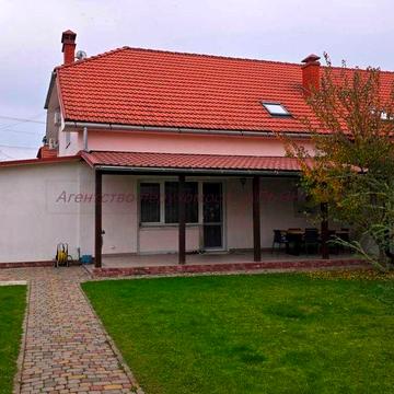 Сторожниця, котедж з ремонтом , ділянкою 7 сот