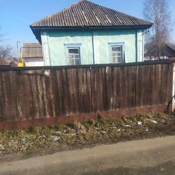 Продам будинок під відновлення