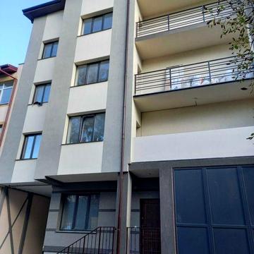 Квартира на Куликівській,48 дворівнева! Продаж!