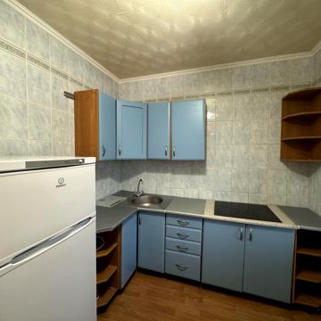Червоної Калини просп. (Володимира Маяковського), 28