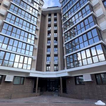 Продаж 3 кмн кв, пл. Перемоги, б.1