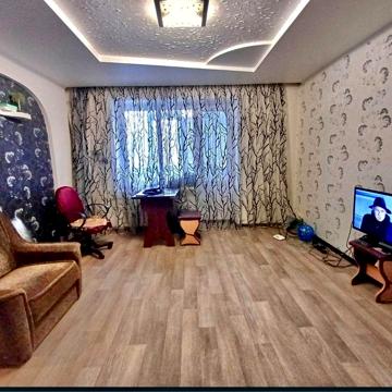 Продаю 2 Комнатную «Чешку»на 7/9 в ЦЕНТРЕ «Сказка»