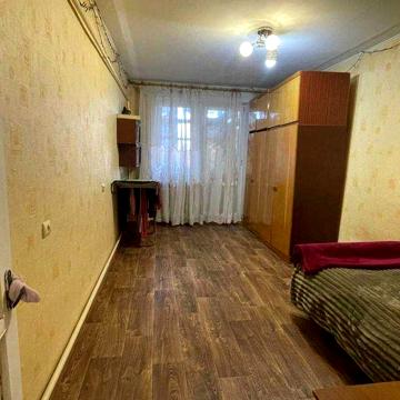 Продаётся светлая, тёплая 2-комнатная квартира в Великодолинском