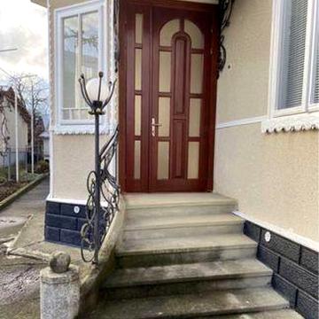 Продам присадибу + 16 сот землі с.Старі кути