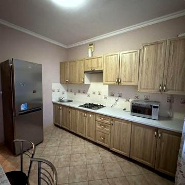 Здам в оренду 2 кімнатну квартиру.