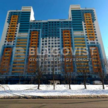 Продаж 1 кімнатноі квартири ,Киів,Вул.Богатирська 6а