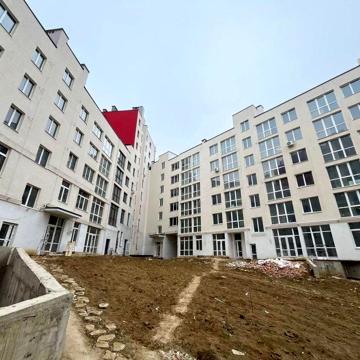 ПРОДАЄТЬСЯ 3кімн.+ Кухня студія в новобудові БК СУЗІРЯ біля Макдональ ЖК Престижний 2