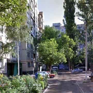 Князя Володимира Великого просп., 138