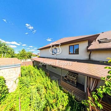 Деснянська вул., 1г