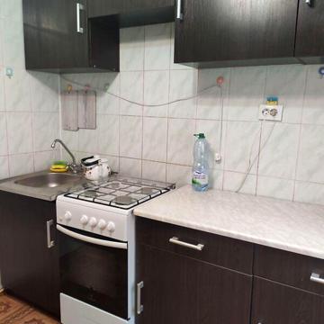 Довгострокова оренда 1к Квартира Михайла Малишенка (Короленка) вулиця