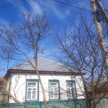 Продам будинок .