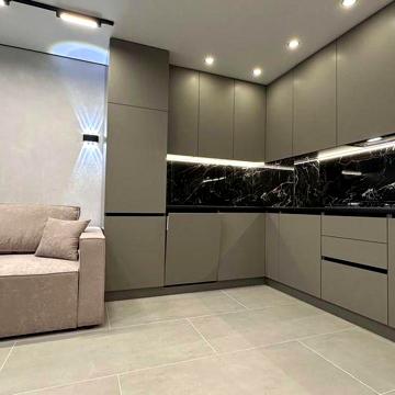 Продаж 2 км квартира з авторським проектом