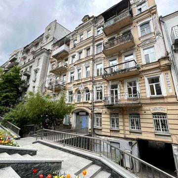 Продаж 3кім. вул.І.Франка 20. Золоті Ворота